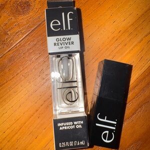 ELF Glow Reviver Lip Oil - Sleek Black Design